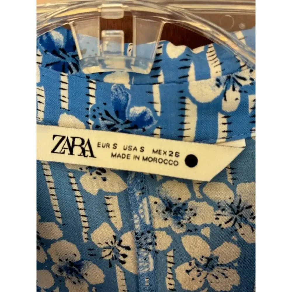 Zara “Marilyn” Belted Maxi Blue and White Floral Dress‎ Size Small - Picture 4 of 8